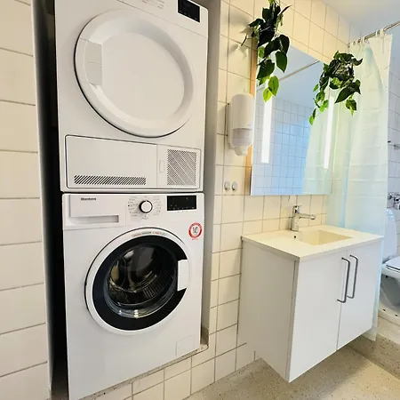 Aday - Pedestrian Beautiful 4 Bedroom Apartment