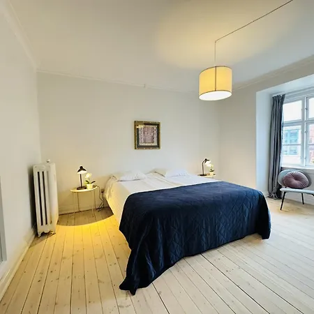 Aday - Pedestrian Beautiful 4 Bedroom Apartment Aalborg
