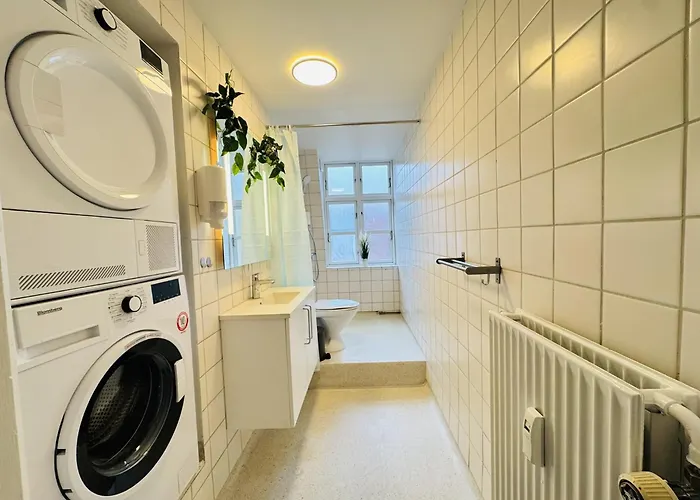 アパート Aday - Pedestrian Beautiful 4 Bedroom オールボー